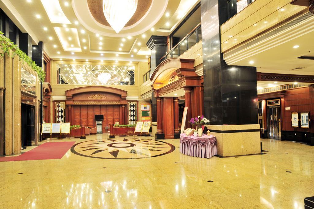 Weifang Internation Financial Hotel Ngoại thất bức ảnh
